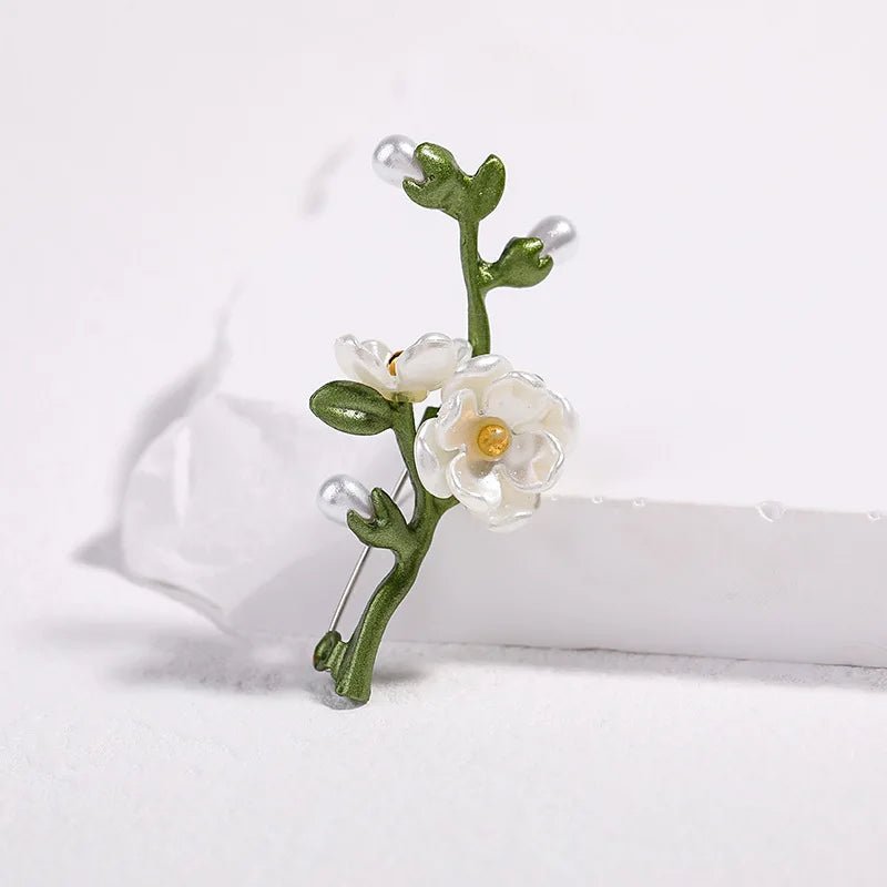 Women Vintage Flower Pearl Brooches Pins