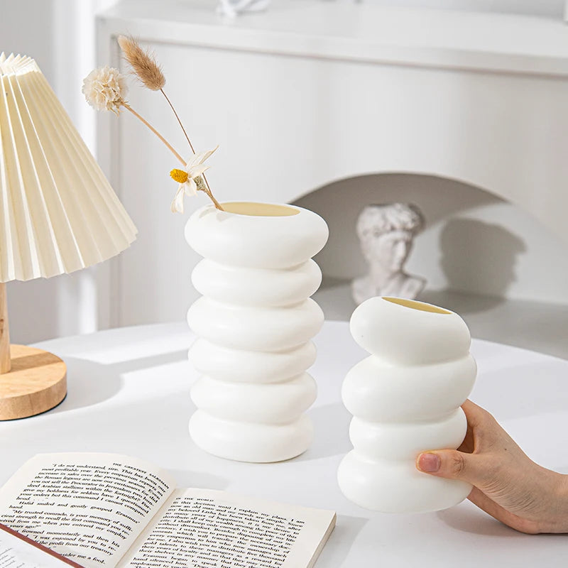 1Pc Plastic Spiral White Vase